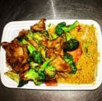 Best C23. Beef with Broccoli (Combo Platter) in Sherman, IL